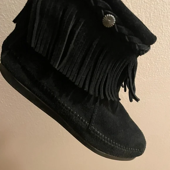 Minnetonka Black Fringe Moccasin Boots with Silver Accents - Picture 2 of 4